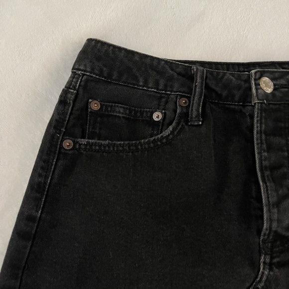 American Eagle Black Distressed Jean Skirt - Picture 8 of 8
